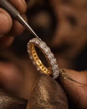2.00ct-VS2ラディアントカットブルーラボグロウンダイヤモンドハロー 
