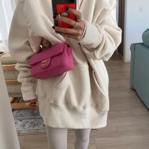 レースVプルオーバー - メルカリ