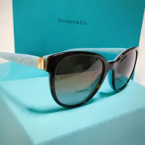 新品】パーリーゲイツ ミトン ネオングリーン unisex 防寒対策 - メルカリ