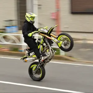 sickmotos KTM EXC ヘッドライト イカリング モタード - メルカリ