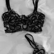 melt the lady beads open tops black - メルカリ