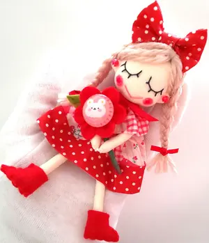 ハンドメイド ドールチャーム バッグチャーム お人形 - メルカリ