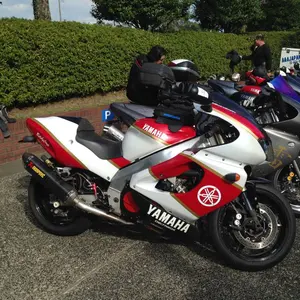 スズキTL1000S FRP アンダーカウル skidmarx ベリーパン - メルカリ