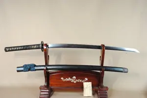 鍔　肥後木瓜図 T-019-4IR4 鉄地 肥後木瓜図鍔｜現代物金具の販売 刀部 かたなべ – 刀部オンライン
