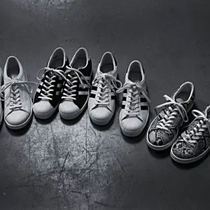 y*y様 マルジェラ 11 スタッド ピアス Margiela - メルカリ