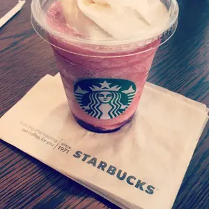 遊戯王　スリーブ　赤青黄、公式オバスリセット 遊戯王 スリーブ 赤青黄、公式オバスリセット - メルカリ