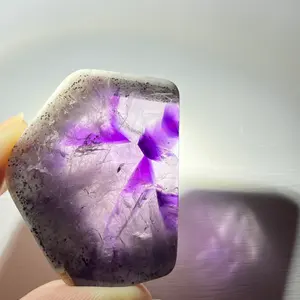 Miyuママ様ご確認用です ホワイトアゲート カラーフラワーカービング 6ピース Miyuママ様 ご専用ページ