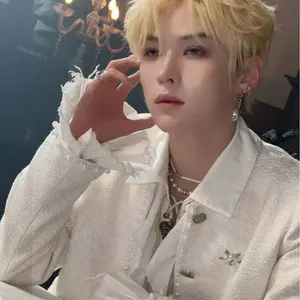 本多大夢 サイン入りポストカード - メルカリ