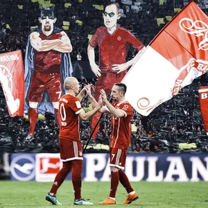 フライブルク 22-23シーズン ホームユニフォーム マティアス・ギンター フライブルク 22-23シーズン ホームユニフォーム マティアス