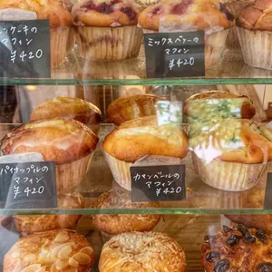 S*）様 日曜限定値下げポメリーキュベ　2006ルイーズ2本 イギリス 1977 エリザベス2世 25ペンス 銀貨 NGC PF68UC 即位25