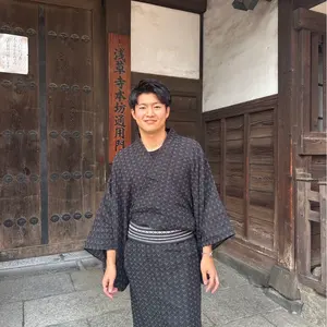 新品】印傳屋 長財布 束入れ ブラック 扇子柄 - メルカリ