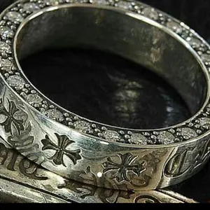 LONE ONES】激レア初期 ロンワンズ ボールチェーン付 WARBIRDS - メルカリ