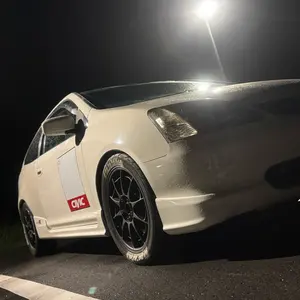 【超希少】FD1 FD2 FD3 モデューロエアロ付きバンパー 超希少】FD1 FD2 FD3 モデューロエアロ付きバンパー - メルカリ