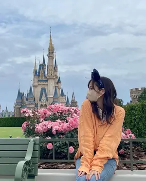 日向坂46 小西夏菜実 5周年記念サイン入り写真 - メルカリ