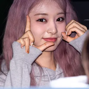 TWICE ツウィ Wake Me Up キーホルダー - メルカリ