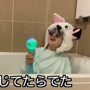 龍成さん専用 NiziUペンライトやうちわなど！ NiziU ペンライト - メルカリ
