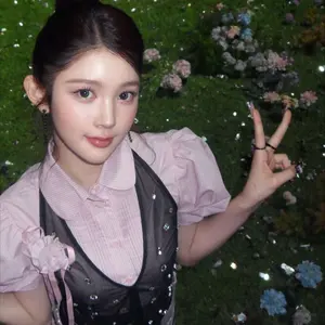 ハトゥハ イェオン トレカ hearts2hearts h2h - メルカリ