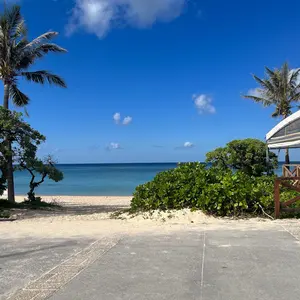 飯田栞月 サイン入りポストカード ME:I - メルカリ