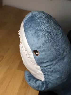 APEX LEGENDS ウィングマン 無慈悲の翼 レプリカ スタンド付き - メルカリ