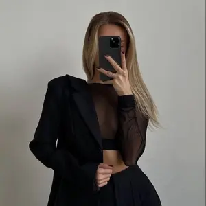 t*s様 極美品 MONCLER BILLECART ダウンベスト フード付き - メルカリ