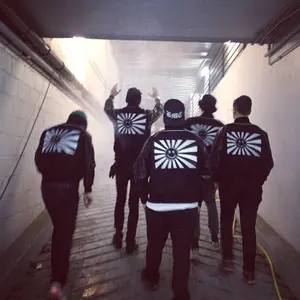 希少】ディズニーランド限定 パイレーツオブカリビアン トレーナー