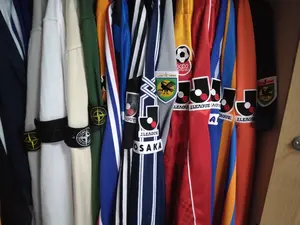 イングランド代表 Umbro ゴールキーパーシャツ JAMES - メルカリ