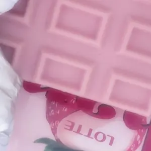 ニューダンガンロンパv3 箔押しスクエア缶バッジ 喜怒哀楽コレクション