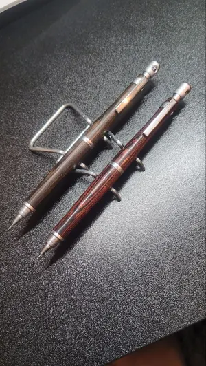 イタリー＊2ビーゴールド＊クリップチェーン＊チャーム＊K18✕シルバー