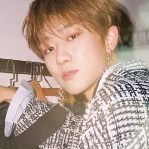 POW HYUNBIN ヒョンビン サイン入りトレカ(COME TO POW) - メルカリ