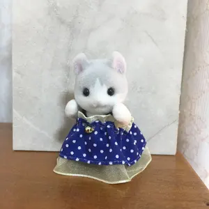 ニュージーンズ　NJZ ハニCDジャケット風キーホルダー ニュージーンズ ハニ キーホルダー - メルカリ