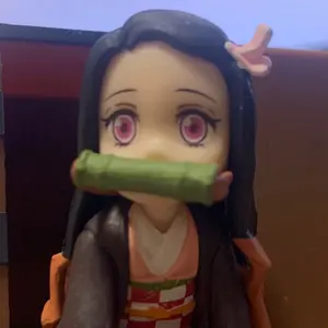 新品未開封】禰豆子 フィギュア 箱型デザイン ストラップ付き - メルカリ