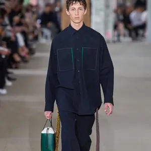 特価　sacai 23ss ベルテッド　コットン　チノパン　ネイビー　サイズ0 特価 sacai 23ss ベルテッド コットン チノパン ネイビー サイズ0