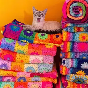 グラニースクエア マルチカバー ブランケット ベッドカバー クロシェ 手編み グラニースクエア マルチカバー ブランケット ベッドカバー クロシェ