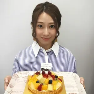 日向坂46 山下葉留花 ゼンブオブトーキョー アクリルスタンド