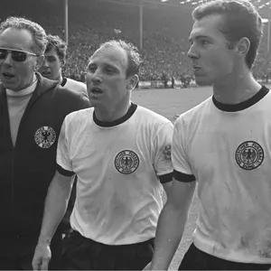 リバプール#10 オーウェン reebok - メルカリ