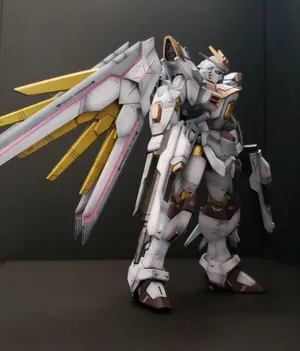 HG 1/144 ハイネ専用デスティニーガンダム SpecII&ゼウスシルエット