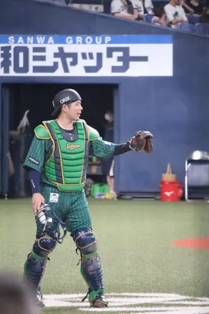 か*る様 2017年 山本由伸 オリックス ルーキー RC ホロスペクトラ
