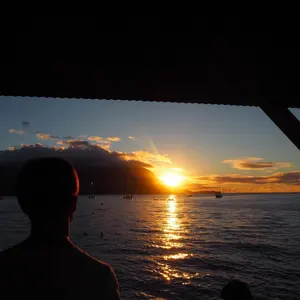 アリ  出産終えたばかりで発送が遅れます