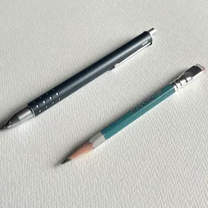 パイロット 細字3色ストライプ 振り子式 廃番 - メルカリ