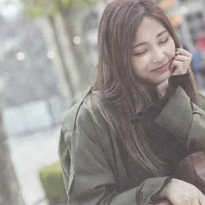 TWICE ダヒョン 豆腐クッション - メルカリ