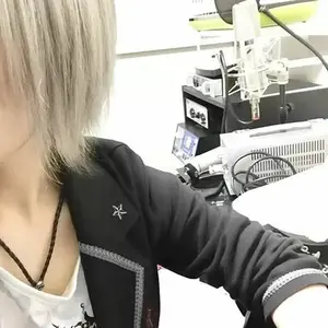 バ*読様 【中古良品】Futaba T4PL &双葉互換CORONA受信機セット - メルカリ