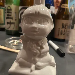 希少　内田邦夫作 白釉花瓶 共箱　傑作 未使用 内田邦夫作 白釉花瓶 共箱 傑作 | Mercari