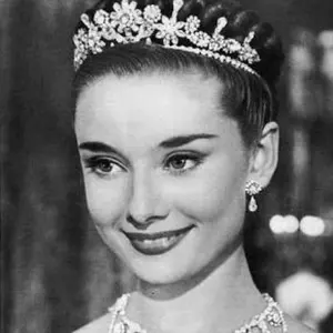 STAR JEWELRY zodiac ピアス Leo （獅子座） - メルカリ