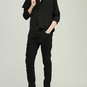 Queenbee　未開封ピエールマントゥLarin S 1点.M 2点 Queenbee 未開封ピエールマントゥLarin S 1点.M 2点 Queenbee 未開封