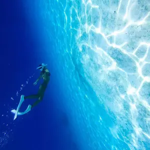 Tiffany & Co. 18KYGゴールド ブレスレット 3Pダイヤ - メルカリ