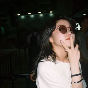 itzy ユナ everline ラキドロ - メルカリ