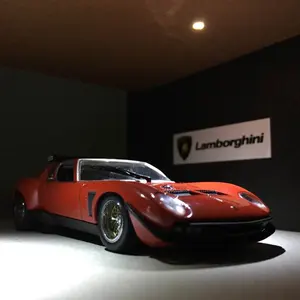 ミニカー専用ジオラマ：1/18 リビングタイプガレージⅠ／男の