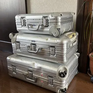 ラピタ 2002年10月号 トヨタ2000GT特集 - メルカリ