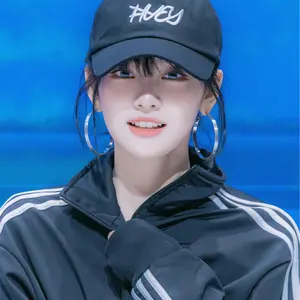 aespa ペンミ フォトスタンドキーホルダー 缶バッジキーホルダー