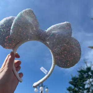 l*.様 【値下げ不可】AirPods4 本体➕L ノイキャンあり - メルカリ